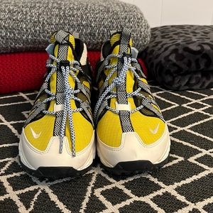 Men’s Nike Sneakers, Men’s Size 10.5